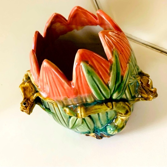 Vintage 3 D Frog On Water Lily Ceramic Planter 1950s - Picture 8 of 14